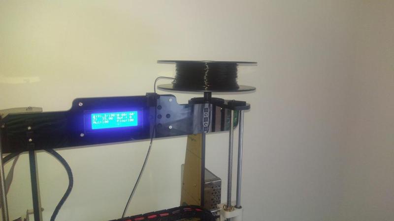 horizontal spool / dévidoir horizontal