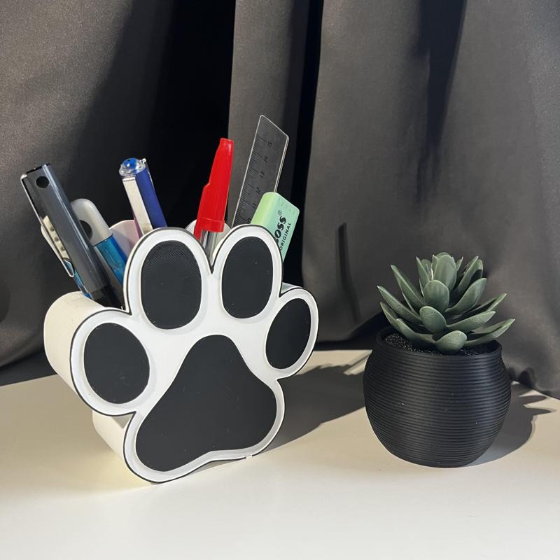DOG PAW DESK PEN HOLDER