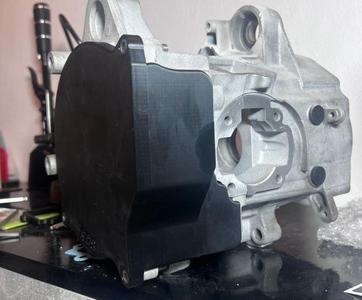 Yamaha Aerox Minarelli Waterpump Cover/ Delete Ignition Cover