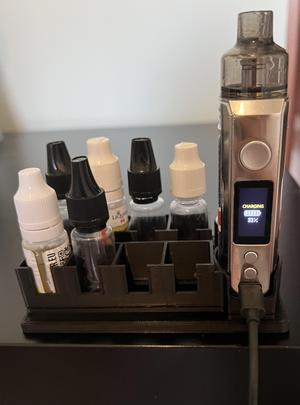 Stand for drag x/s and 10ml bottles