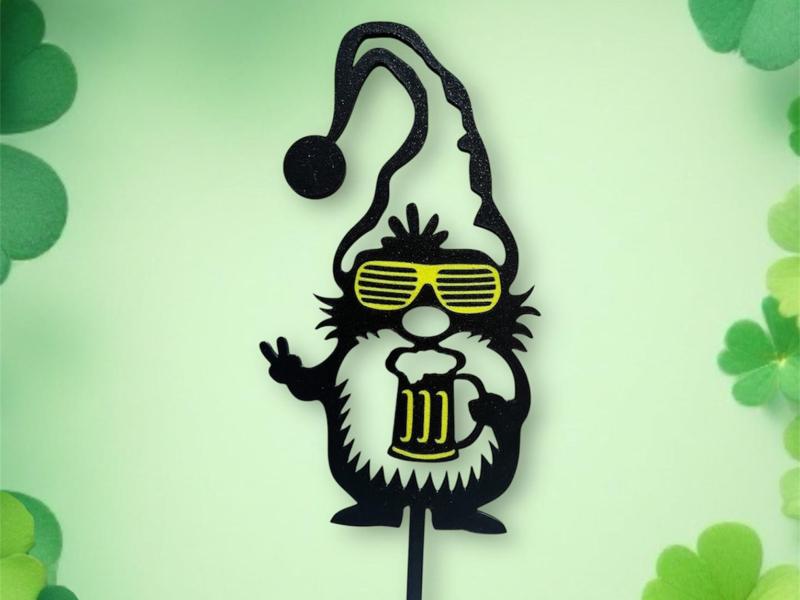 Garden Gnome with Gunglasses and beer