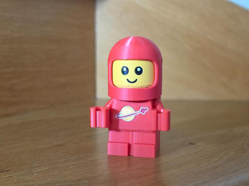 Baby Astronaut - Big Brick 500% - Inspired by 40767