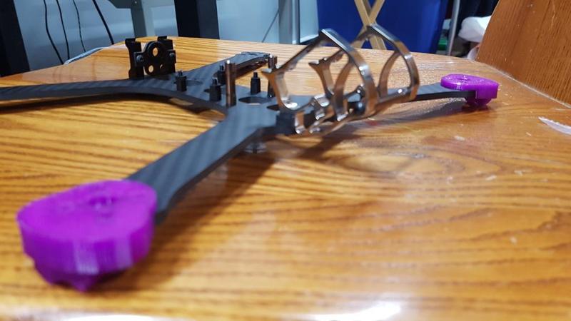 Armattan Chameleon Ti - Arm and soft Motor mount / landing gear 