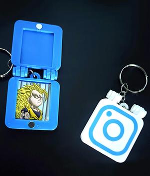 Magnetic instagram portrait keychain