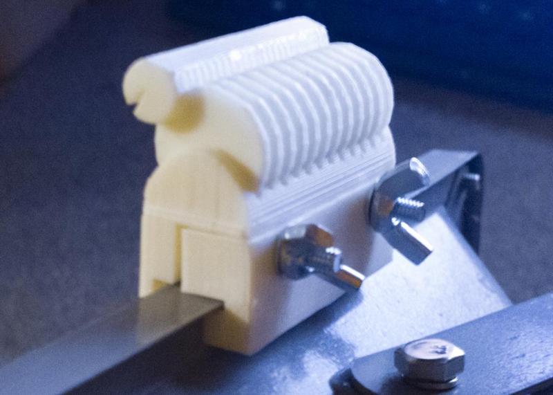 Flood Lamp Barn-door clip