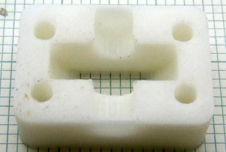 Beefed up idle bracket for Wade's Extruder