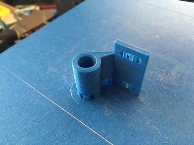 Filament cleaner