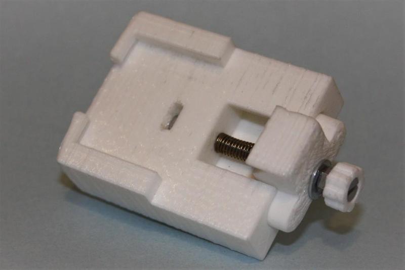 Microtome cassette holder (PROTOTYPE)