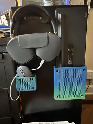Keyboard Holder