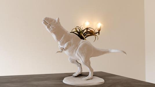 Carnotaurus dinosaur looking up planter pot flower vase stl