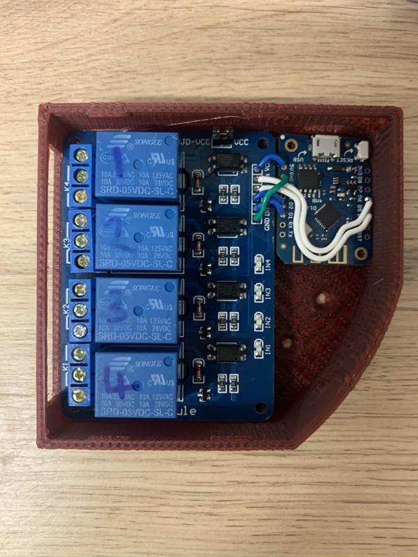 4 Ch relay case with Wemos D1 Mini v3