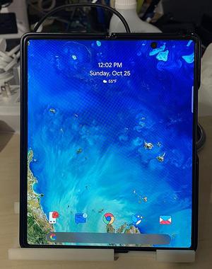 Samsung Galaxy Z Fold 2 Wireless Charging Stand