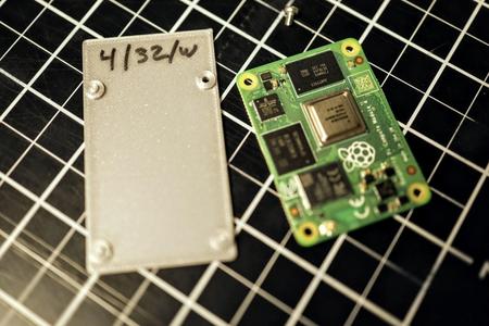 Raspberry Pi CM4 Storage Tabs