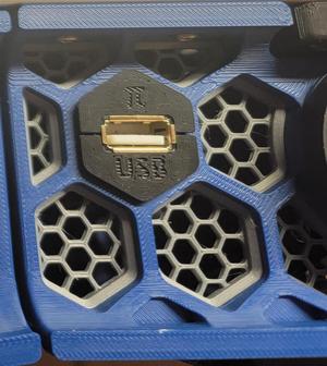 Voron Skirt USB insert