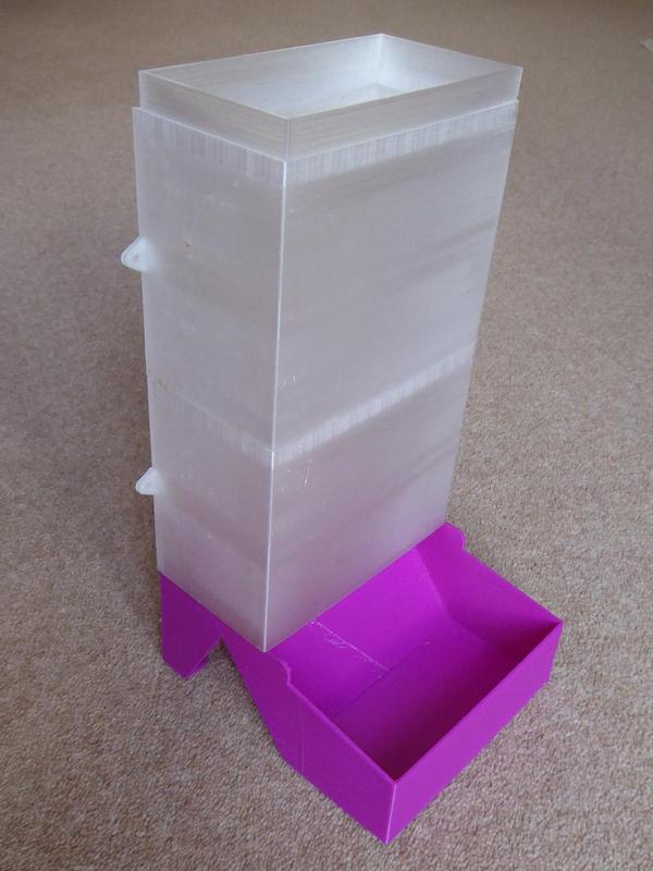 Automatic Rabbit & Small Animal Feeder