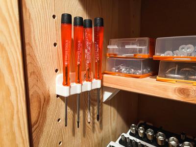 Screw driver holder