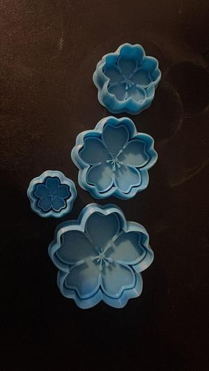 cookie cutter with marker