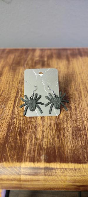Spider earrings