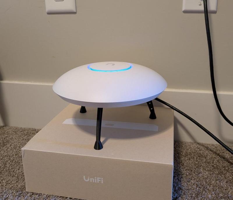 Ubiquiti AP Stand