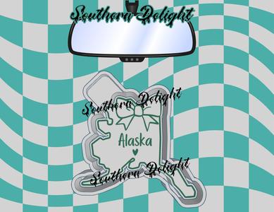 Alaska w/ bow Freshie Mold