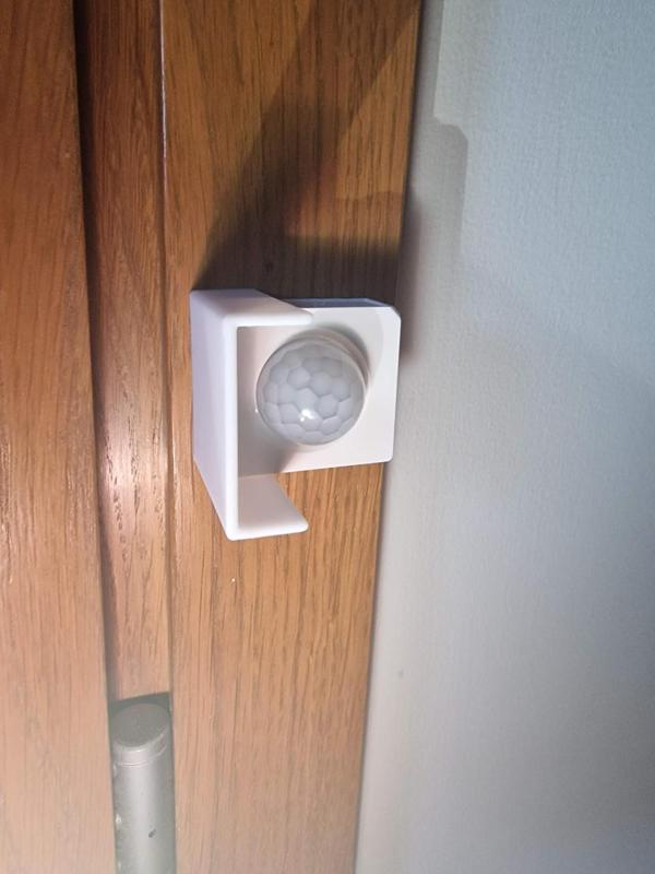 Sonoff SNZB-03 motion sensor side cover (restricts detection angle)