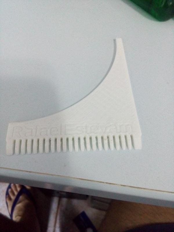 Customizable Beard comb and line tool