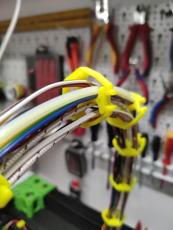 Cable Guide for Ratrig Vcore 3