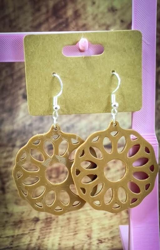 Circular earrings
