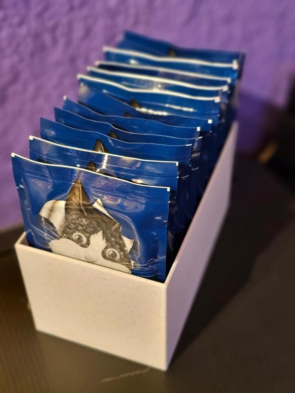 Simple Felix Cat food box, for 14 meals