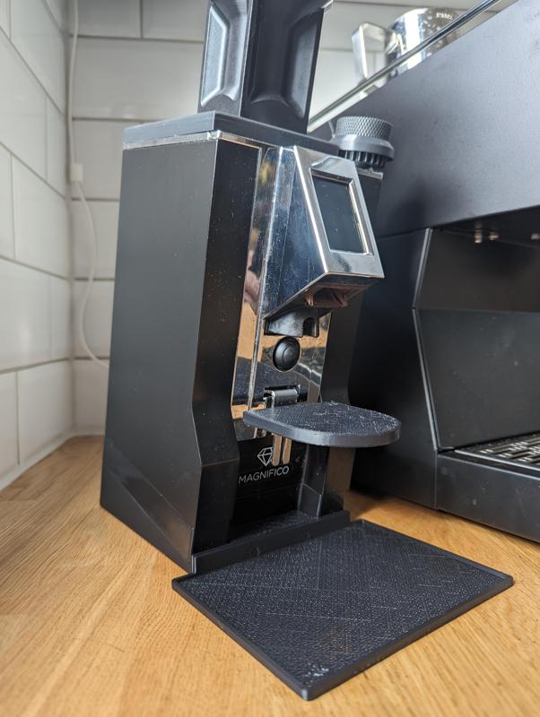 Yet Another Single Dose Base with Tilt for Eureka Mignon