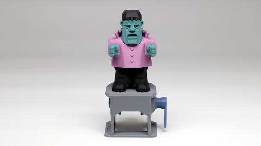 Frankenstein (Automata) 科學怪人散步中