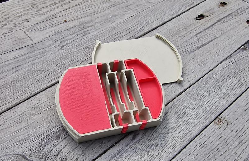 Pocket friendly 'All-in-One' Lure & Bait Box