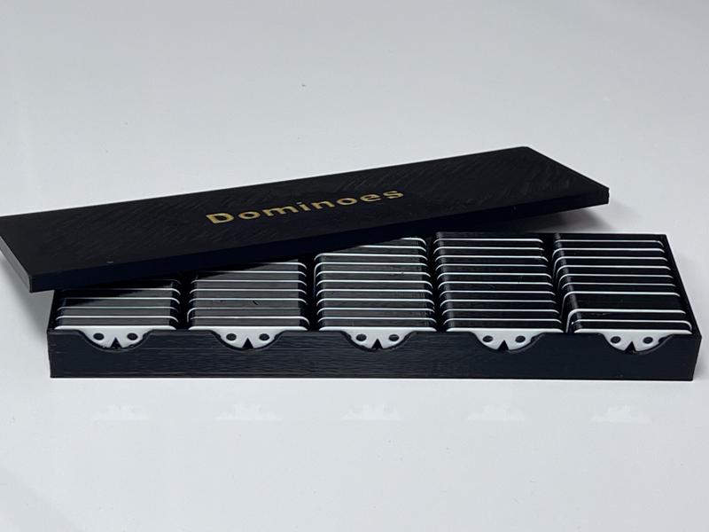 Dominoes Box