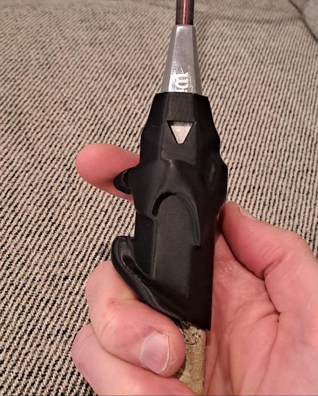 Badminton grip trainer