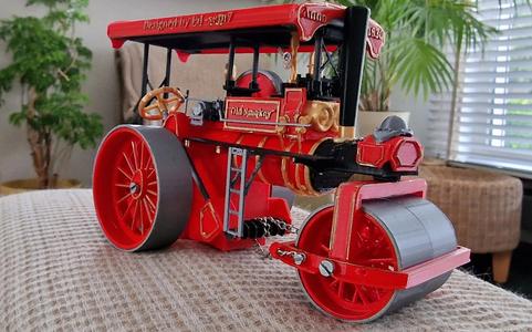 Steamroller (stoomwals) 3D "Old Smokey" year 1930 Designer Ed van der Heijden.