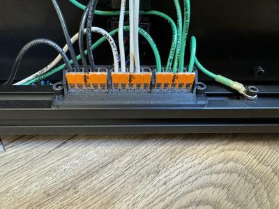 3030 Aluminum Extrusion 5 Port Wago Mount