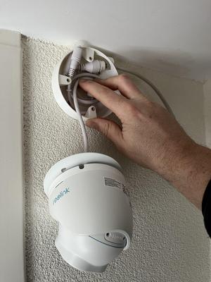 Reolink RLC-820A mount box