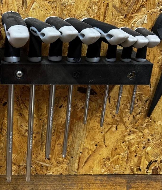 TORX WRENCH SUPPORT