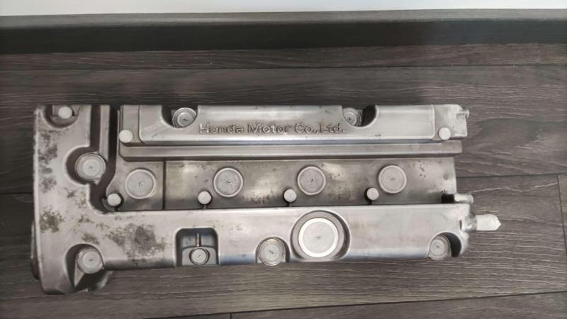 K20 valve cover masking plugs for spray-paint