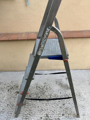 connecting rod for ladder