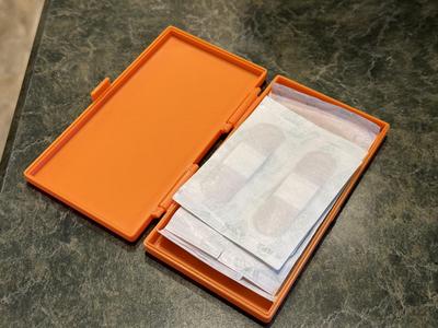 Bandaid travel storage box