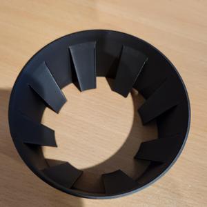 Cup holder insert for smaller cups