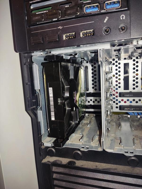 Fujitsu Celsius M740Power 3.5" HD Caddy Rail