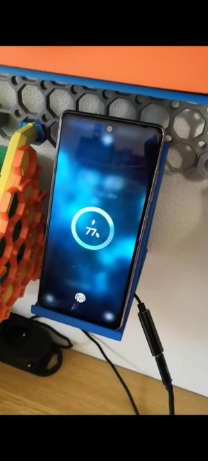 Under multiboard phone stand with wirelless charger