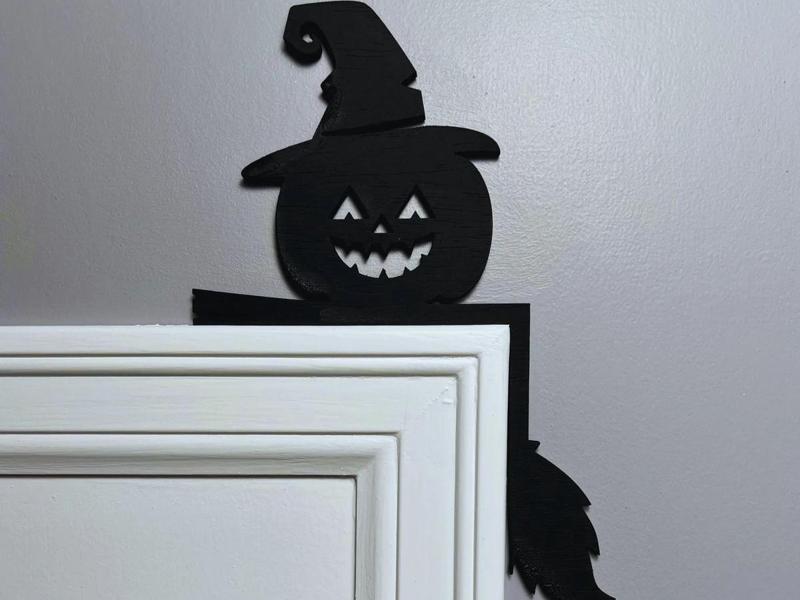 Pumpkin door corner