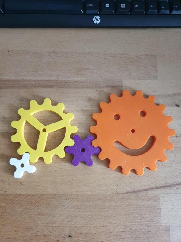 Child toy gears