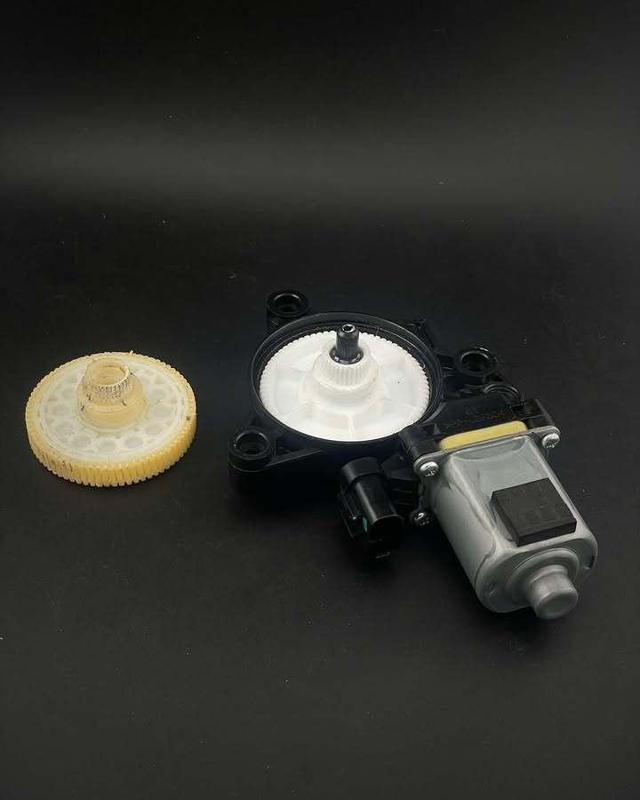 Hyundai window regulator gear
