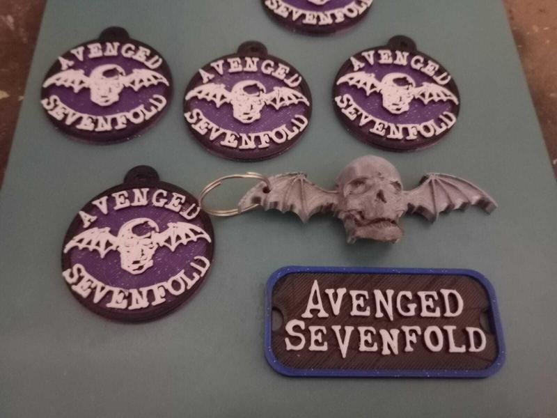 3 Keychain - Deathbat + avenged a7x - Three key