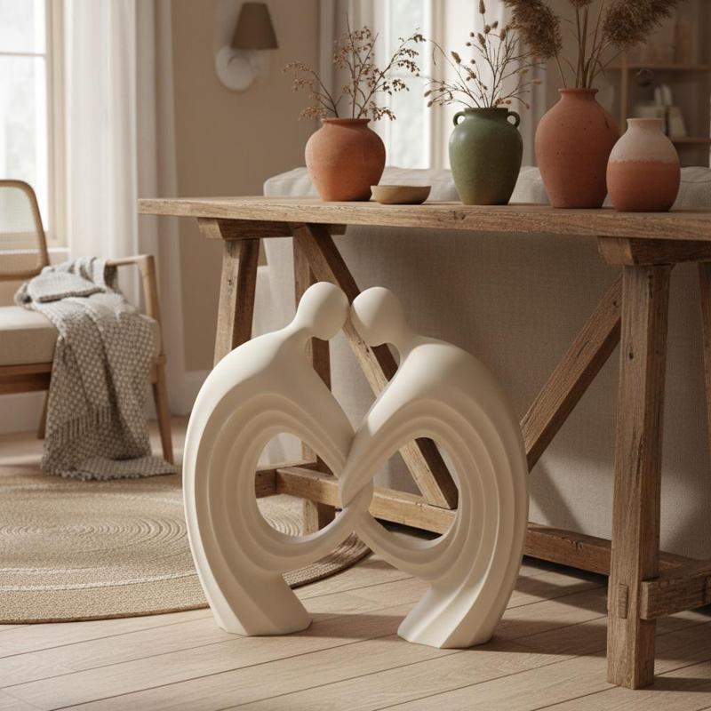 Minimalist Lovers Embrace Sculpture