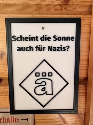 Die Ärzte, Does the sun also shine for Nazis? Sign (no AMS)